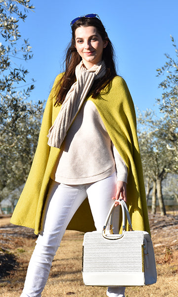 Evora Cape